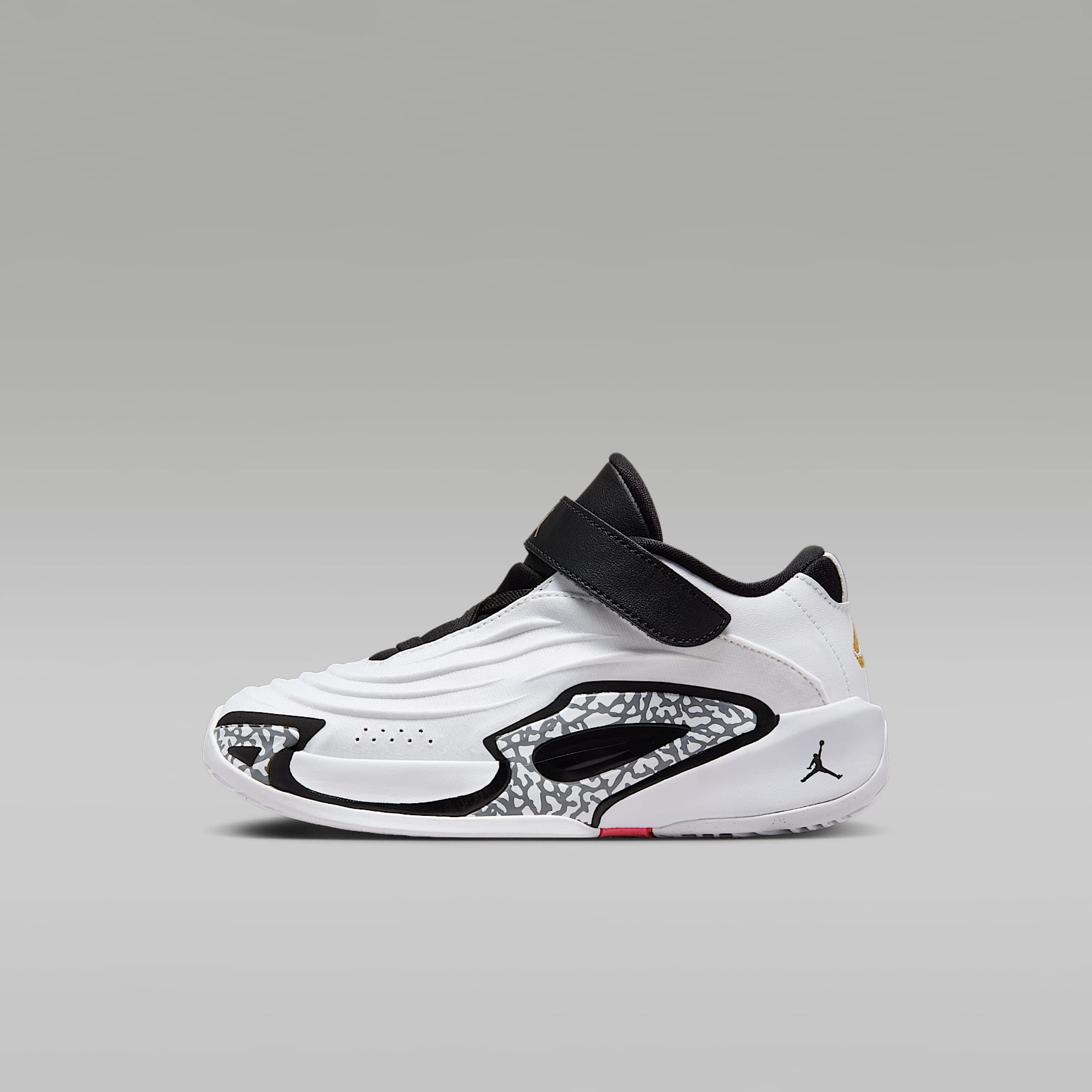 Luka 3 Younger Kids' Shoes. Nike SG